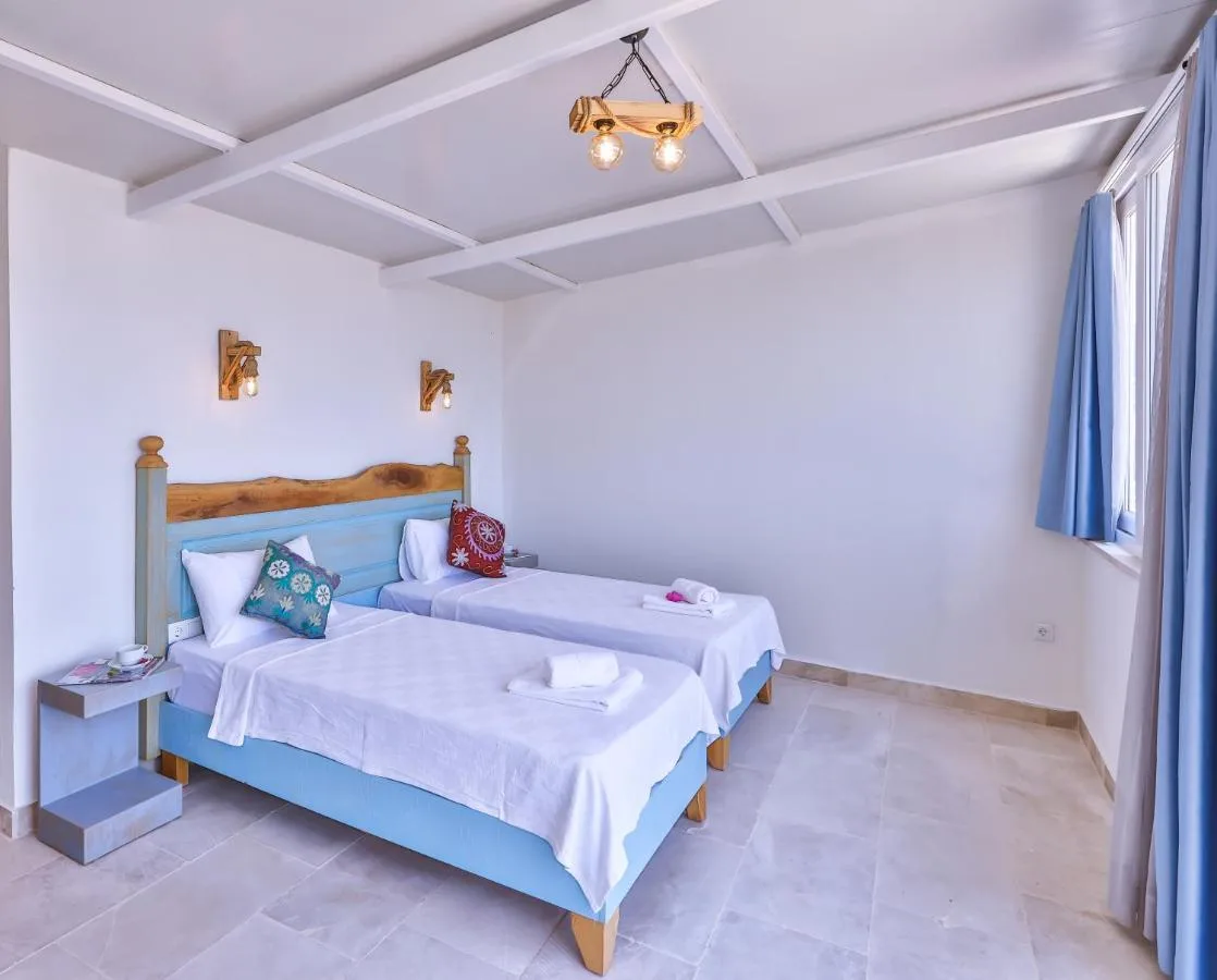 Mojo Sunset Boutique Hotel 4