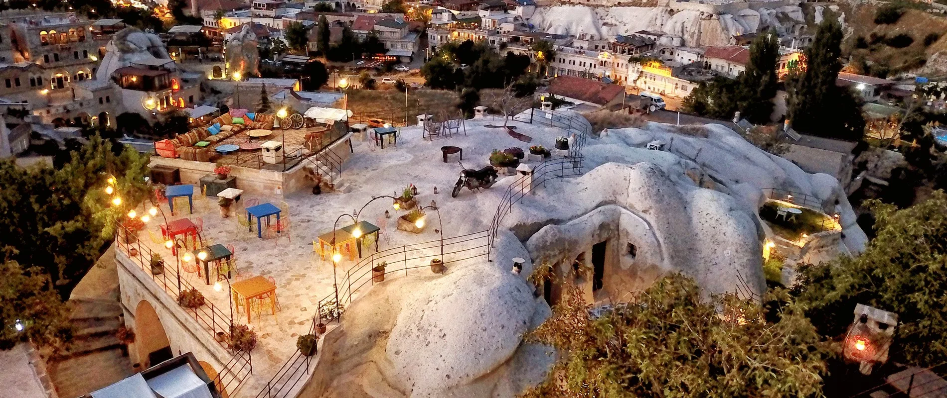 Traveller's Cave Hotel 3