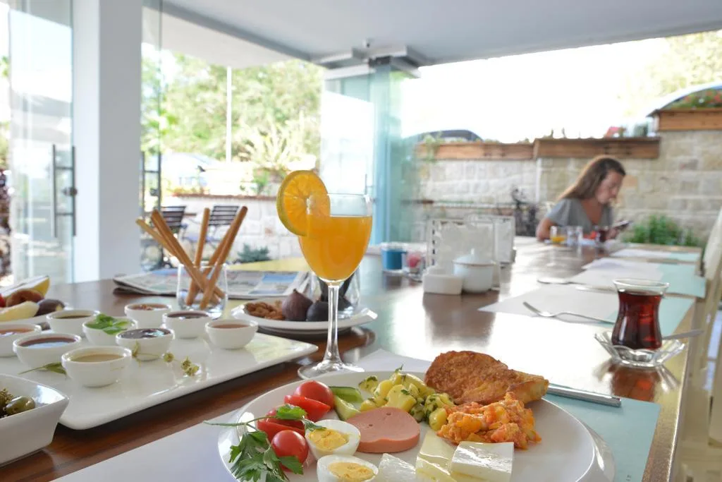 Arnna Hotel 2