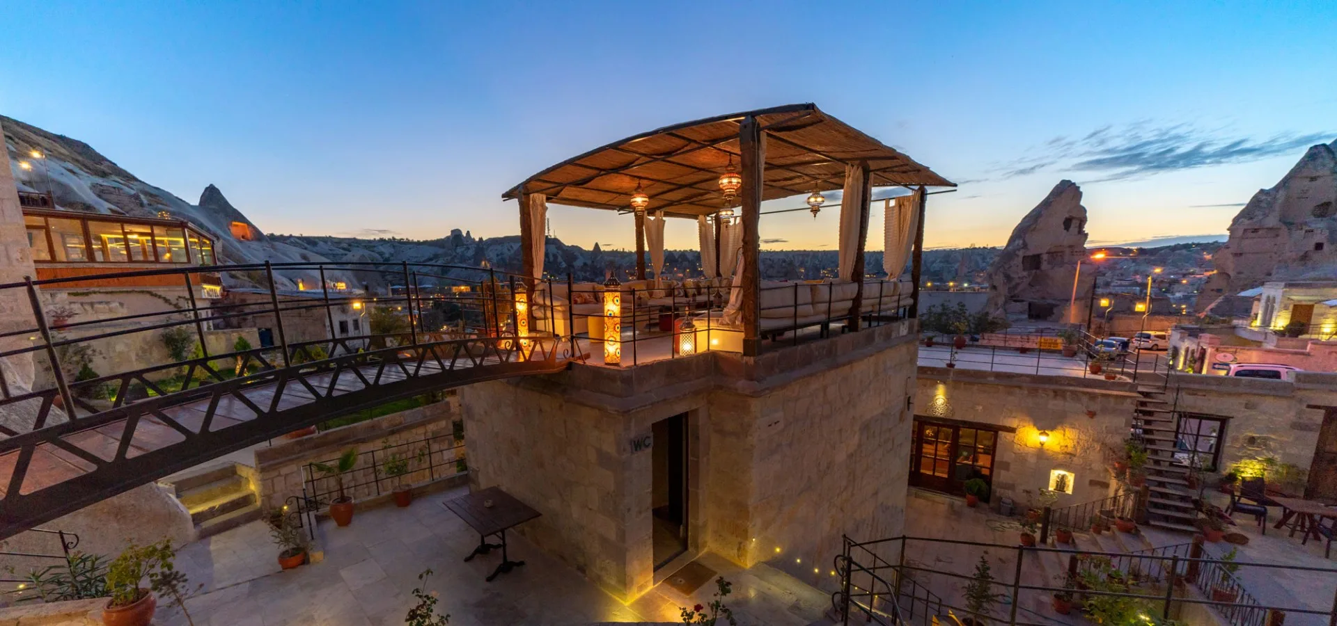 Artemis Cave Suites & Spa 2