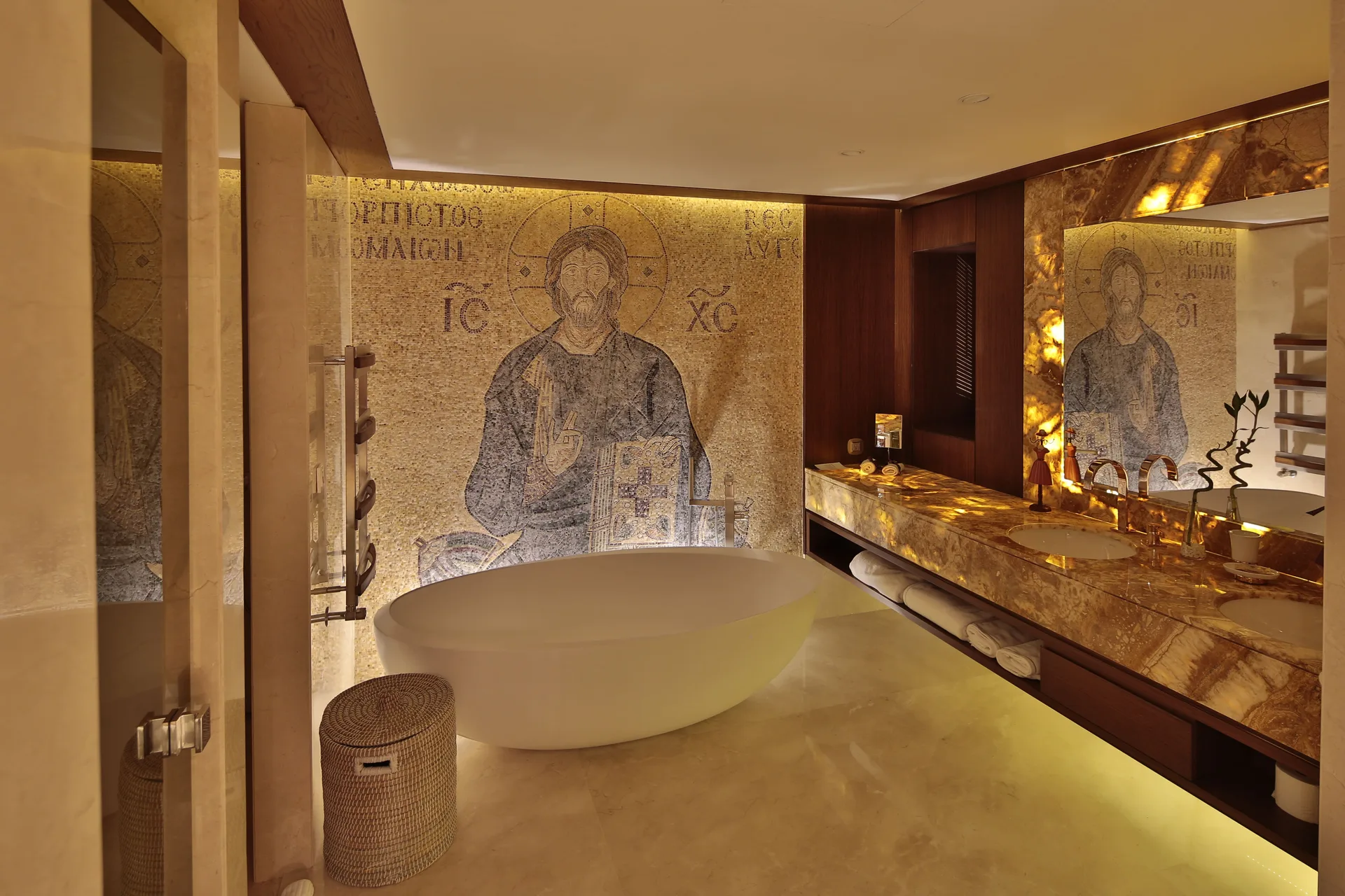 Ariana Sustainable Luxury Lodge 2