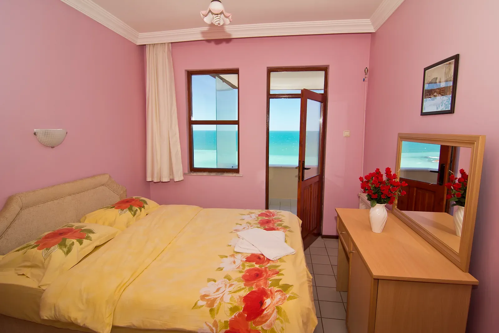 Özmenler Otel Çakraz 4