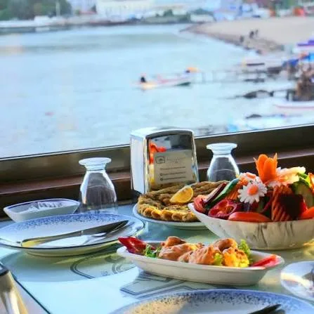 Çeşmi Cihan Restaurant