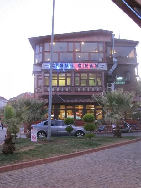 Çeşmi Cihan Restaurant