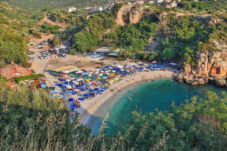 Büyük Çakıl Plajı