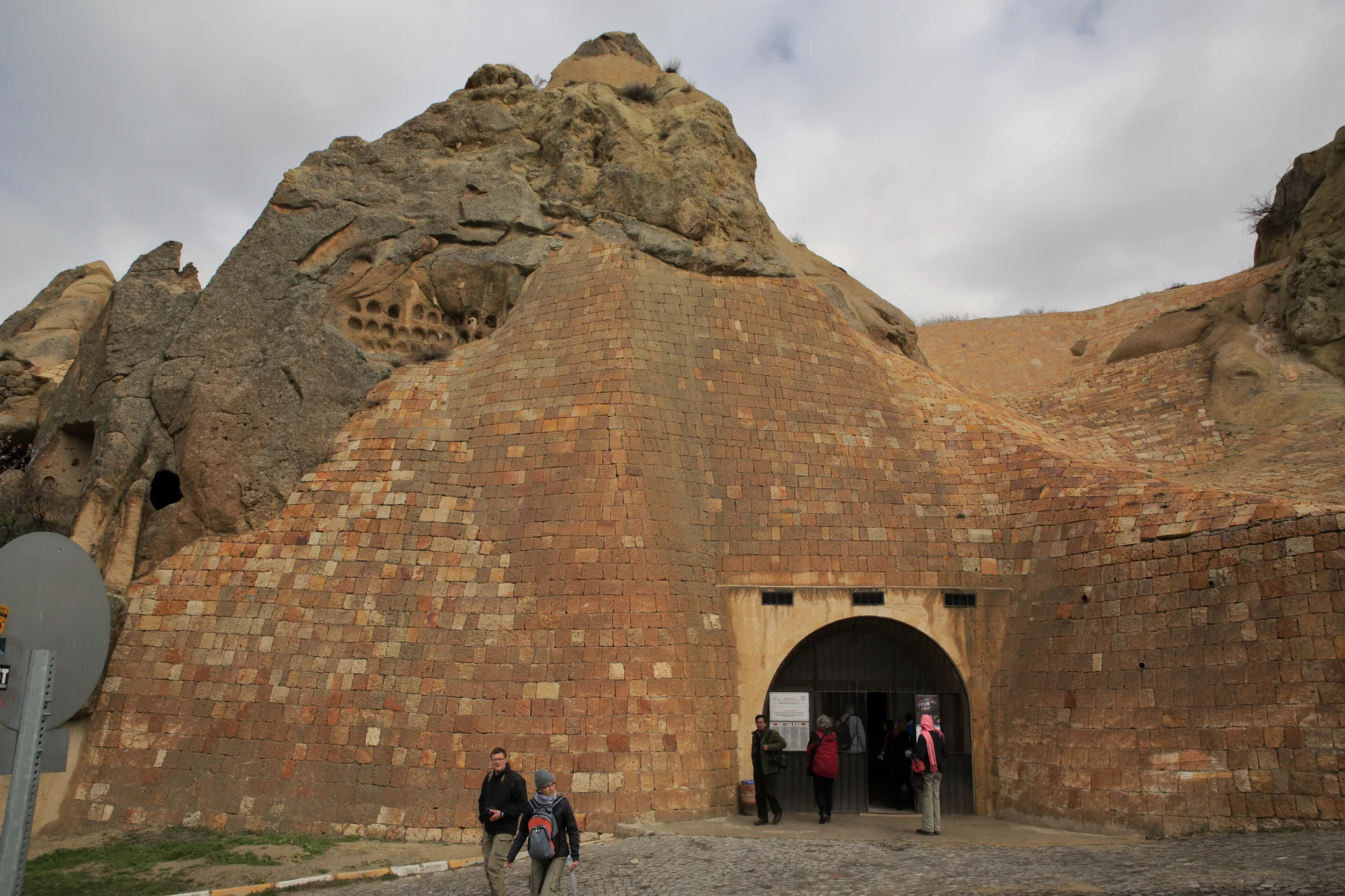 Tokalı Kilise