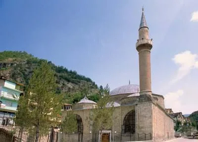 Mudurnu'nun yamaçtaki tarihî yapıları