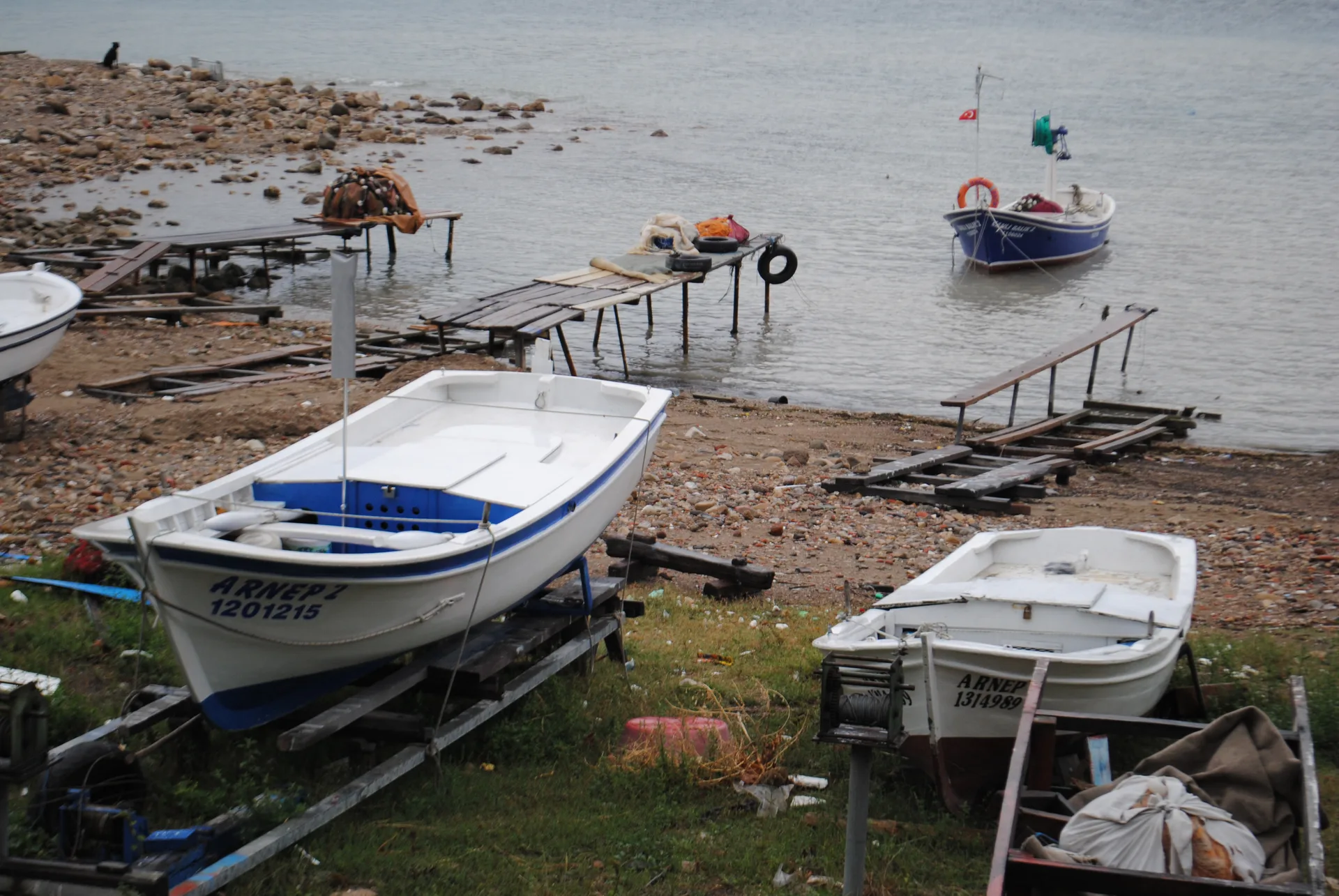 Amasra Balıkçı Limanı’ndaki tekneler ve rıhtım