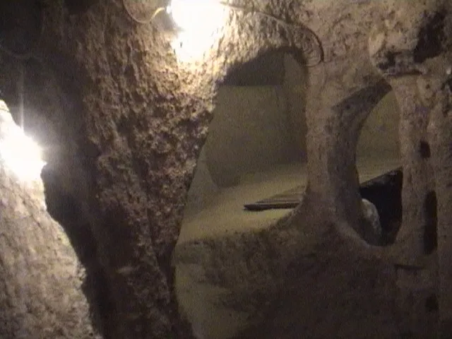 Kaymaklı Yeraltı Şehri ziyaret rotası
