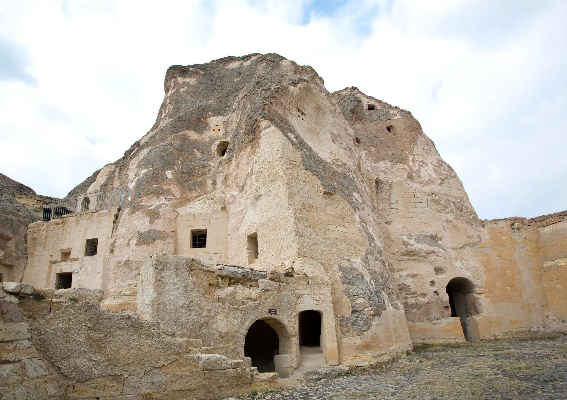 Keşlik Manastırı