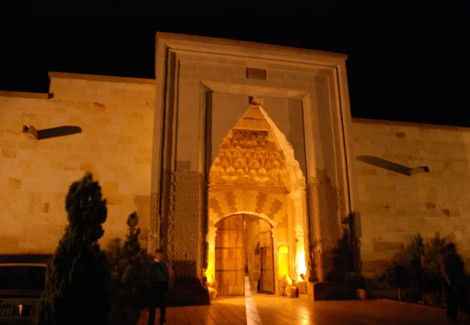 Sarıhan Selçuklu Kervansarayı